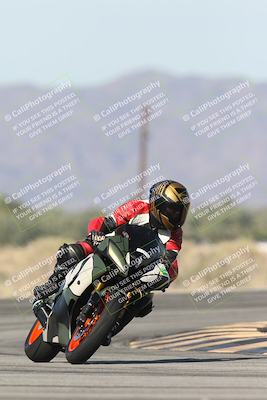 media/Nov-30-2025-TrackXperience (Sun) [[c0061d280f]]/3-Level 1/Session 3 (Turn 16)/